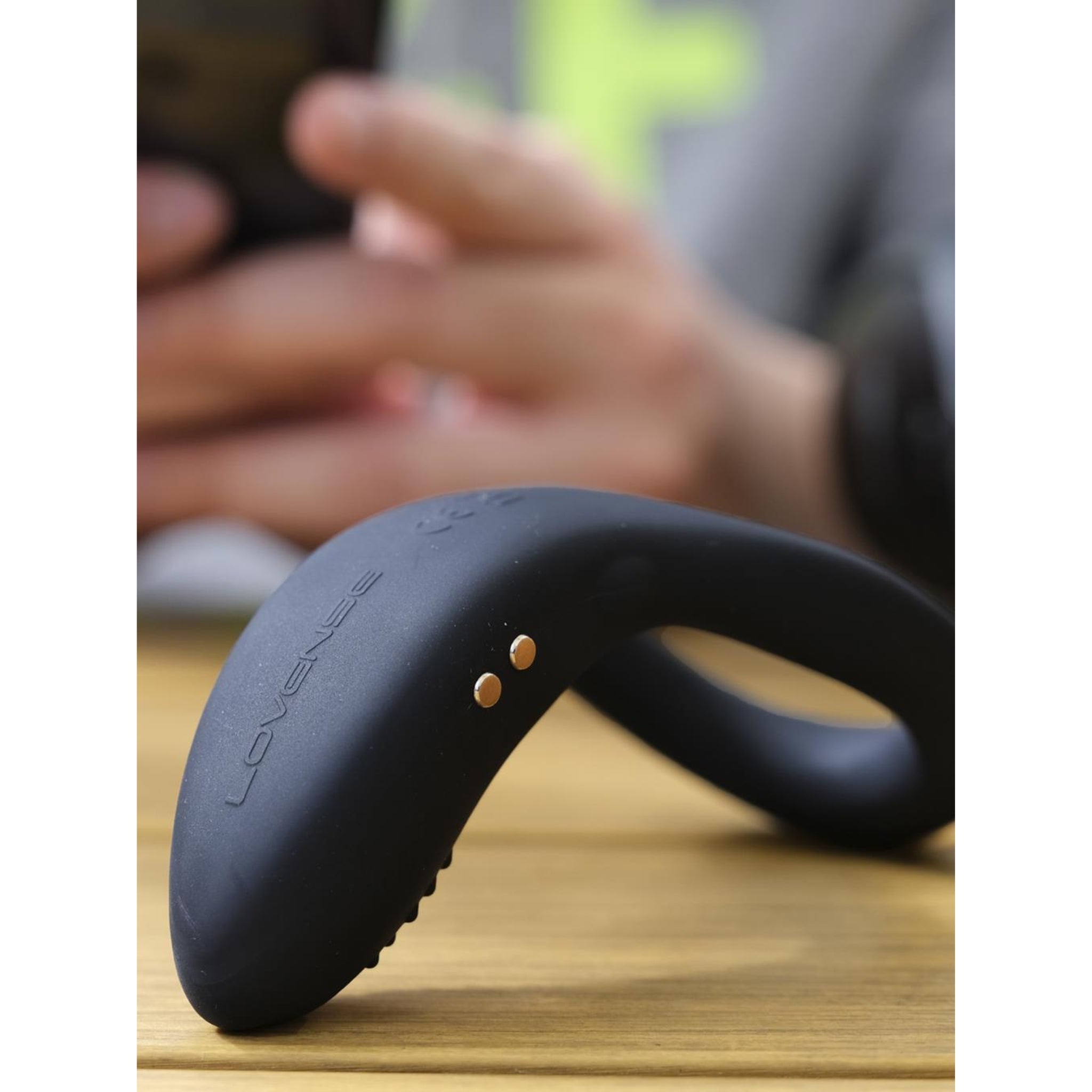 vibrating penis ring with app control for customizable pleasure and erection support