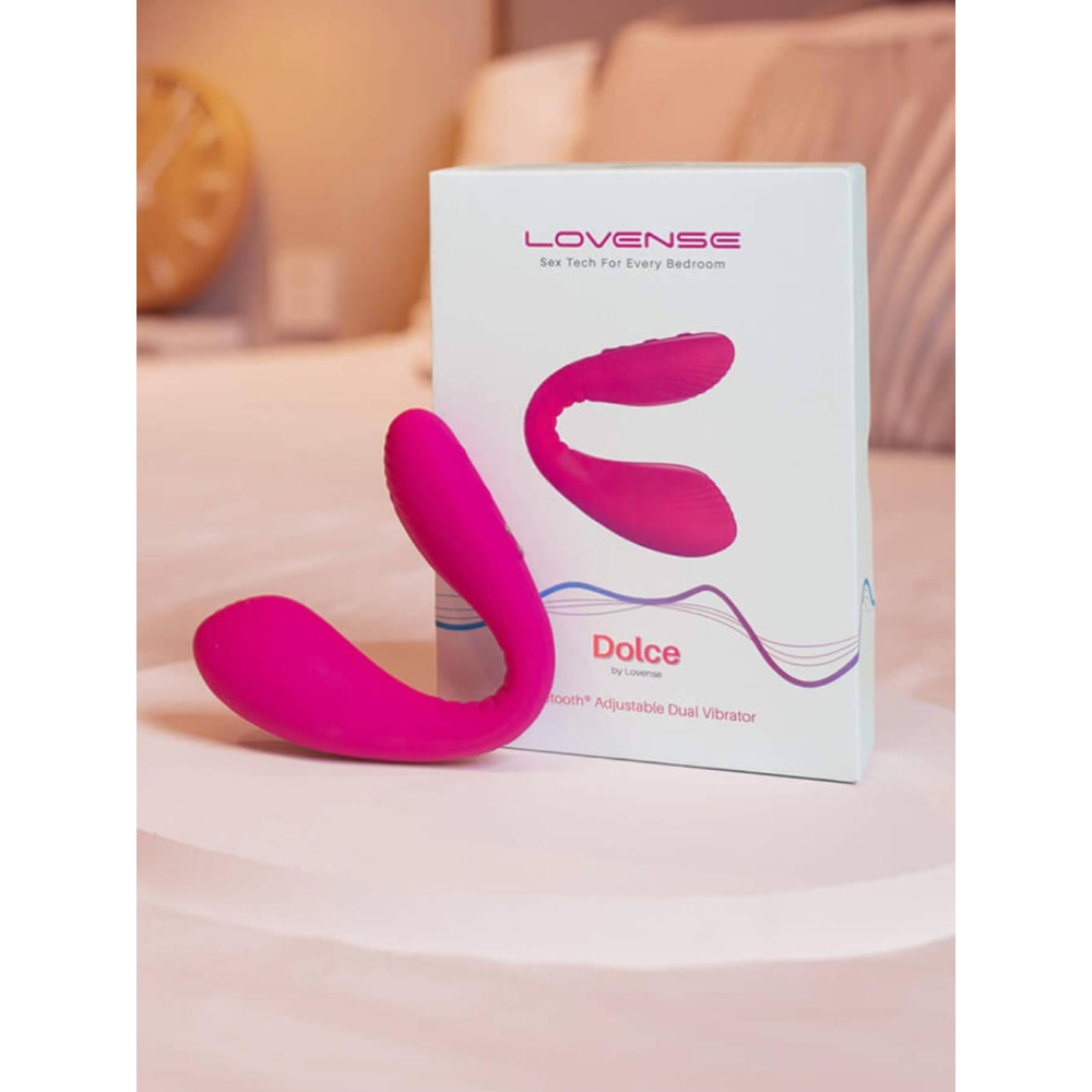 Lovense Dolce – dual vibrator with flexible shaft and clitoral stimulator for simultaneous internal and external pleasure