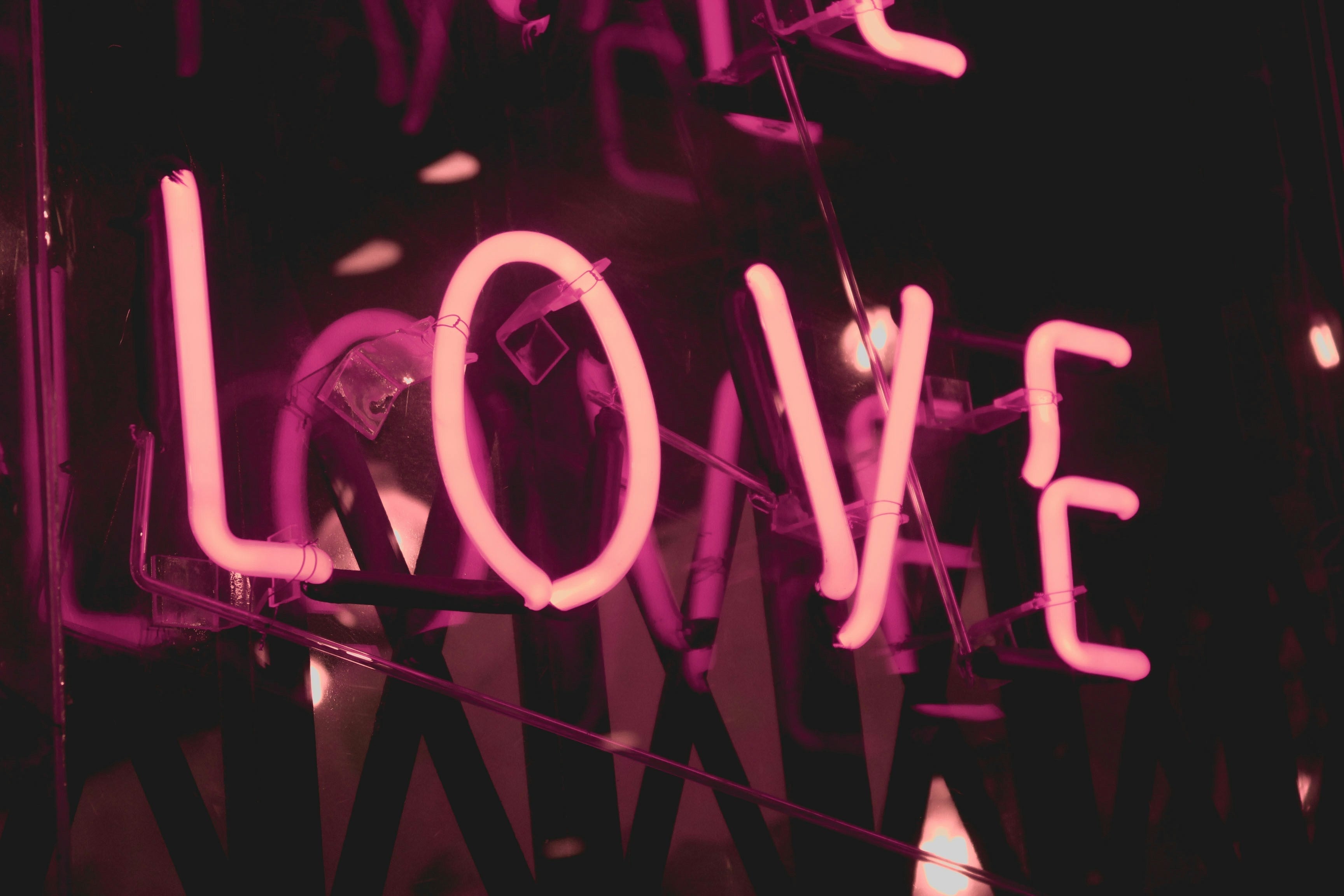 Valentine's Day Gift Guide For the Adventurous – Kinky toys & roleplay ideas | Dear Desire